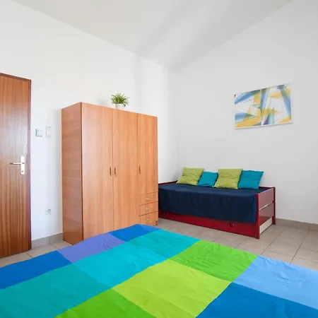 Brankica Island * Vantacici