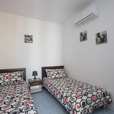 Brankica Island 公寓 *