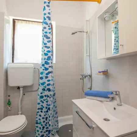 Brankica Island * Vantacici