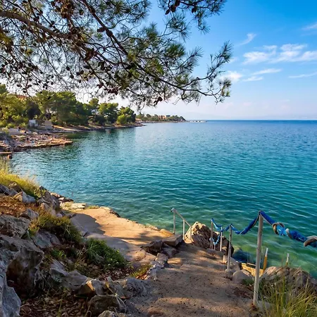 Brankica Island Apartment Vantacici