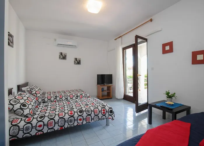 Brankica Island Apartament Vantacici